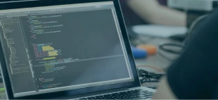 Comece agora sua Graduação em Análise e Desenvolvimento de Sistemas EAD. Saiba tudo sobre a Duração do Curso, Áreas de Trabalho, Mercado e muito mais!